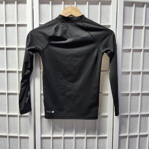 QuicksilverBlack Long Sleeve Rash Guard